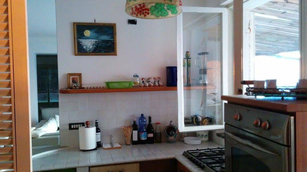Rodia Holidays Messina Bagian luar foto