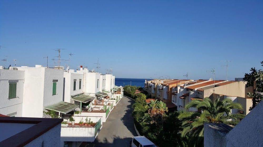 Rodia Holidays Messina Bagian luar foto