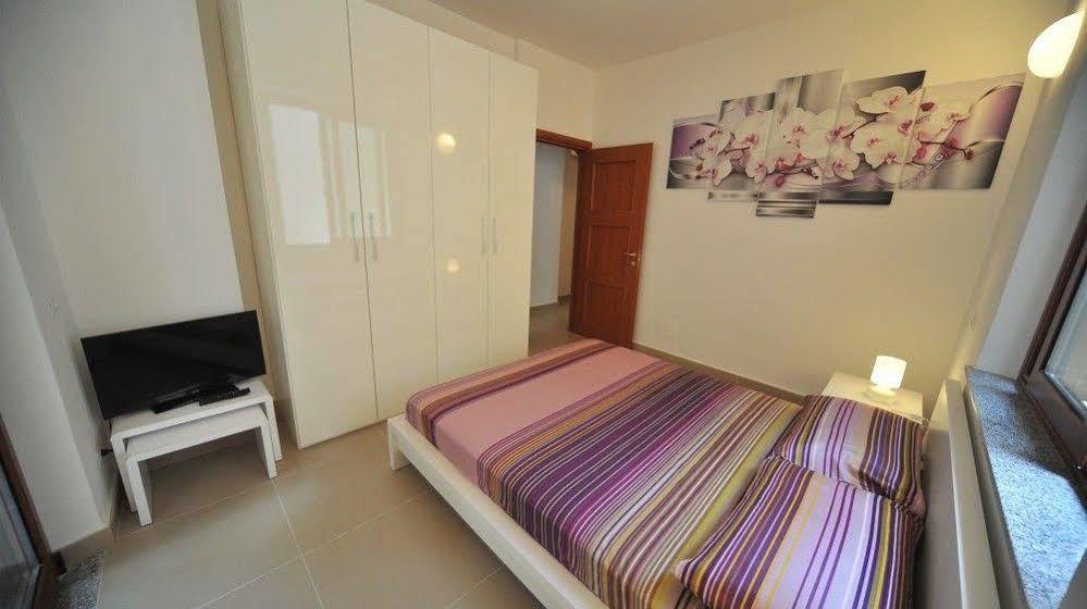 Rodia Holidays Messina Bagian luar foto