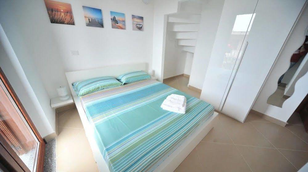 Rodia Holidays Messina Bagian luar foto